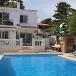 Casa Blanca Szálloda