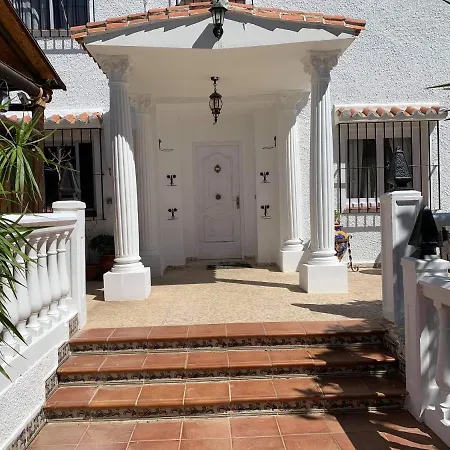 Casa Blanca Торремолинос