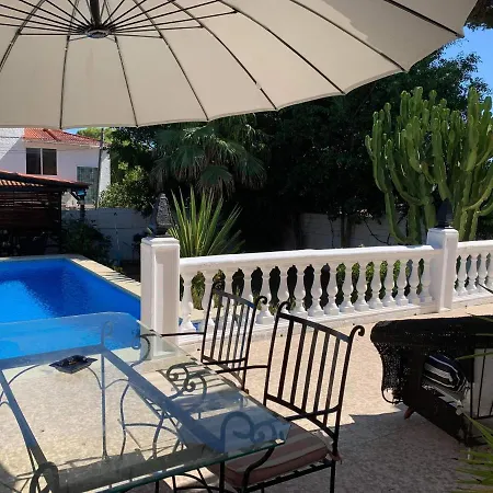 Casa Blanca Villa