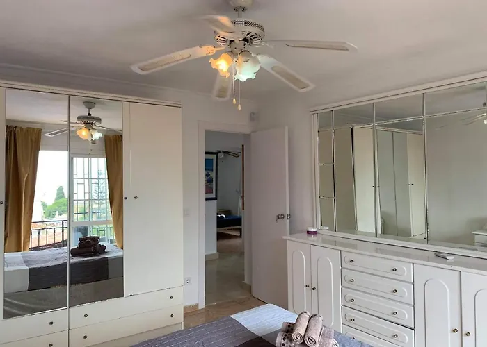 Casa Blanca מלון