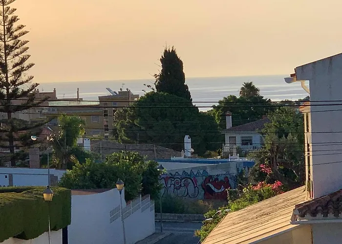 מלון Casa Blanca *