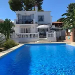 Casa Blanca *