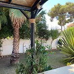 Casa Blanca *